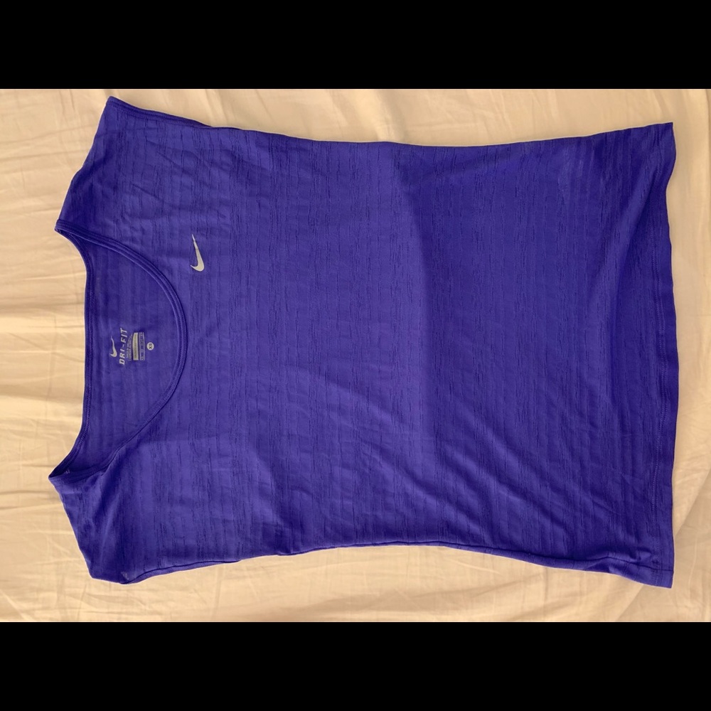 Nike Dri Fit Tshirt (CS)